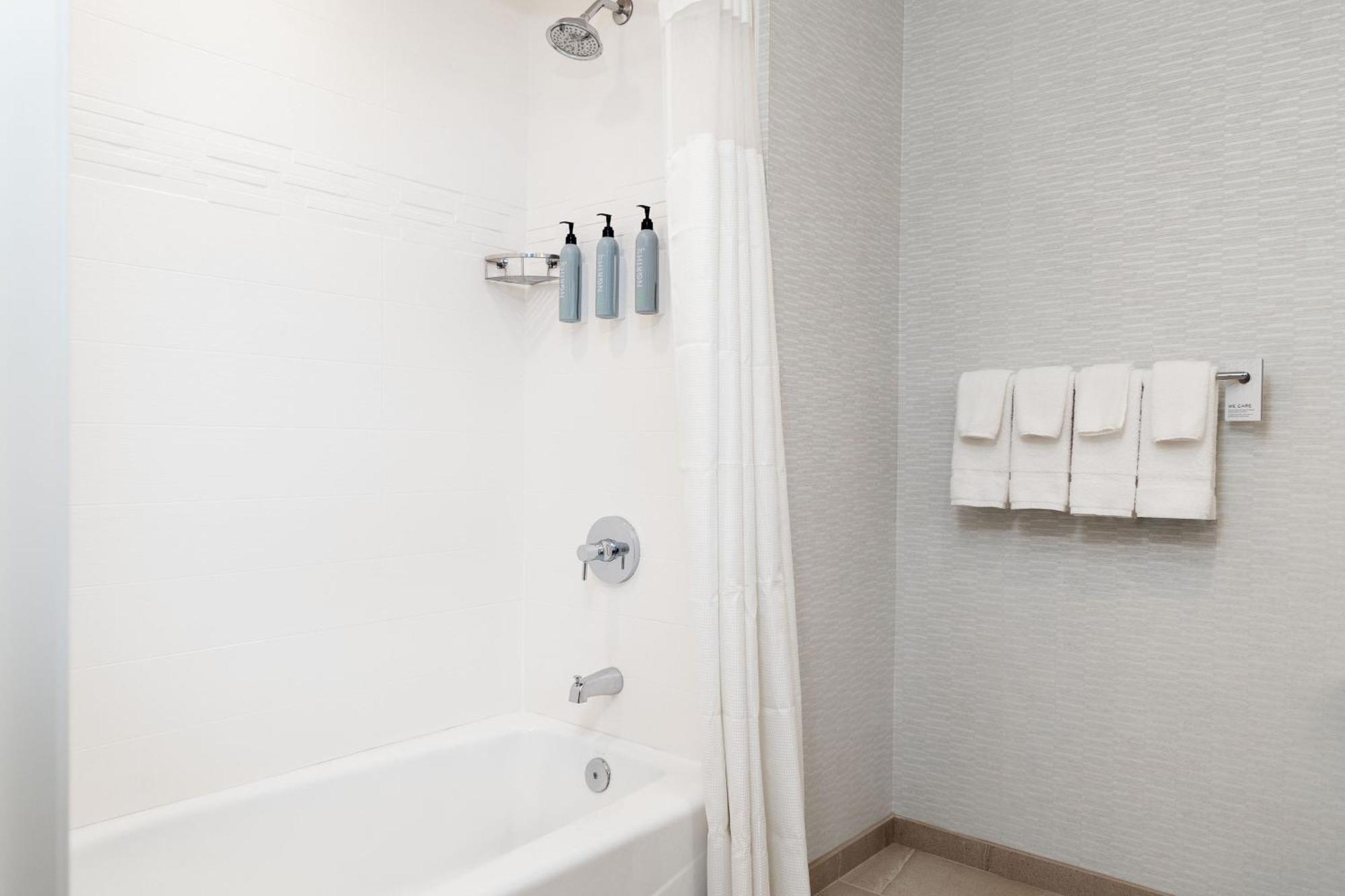 Residence Inn By Marriott Anaheim Brea Zewnętrze zdjęcie